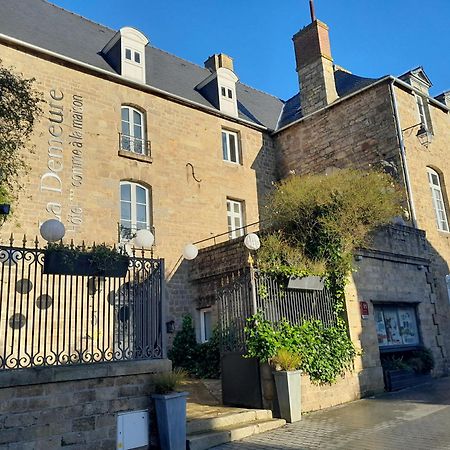 La Demeure Hotell Guingamp Exteriör bild